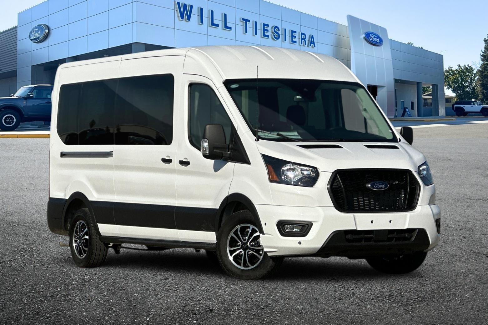 2025 Ford Transit-350 XL