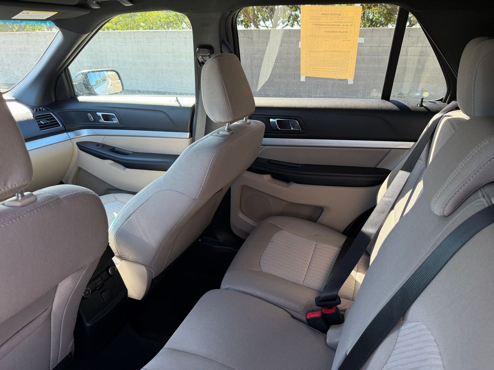 2018 Ford Explorer Base