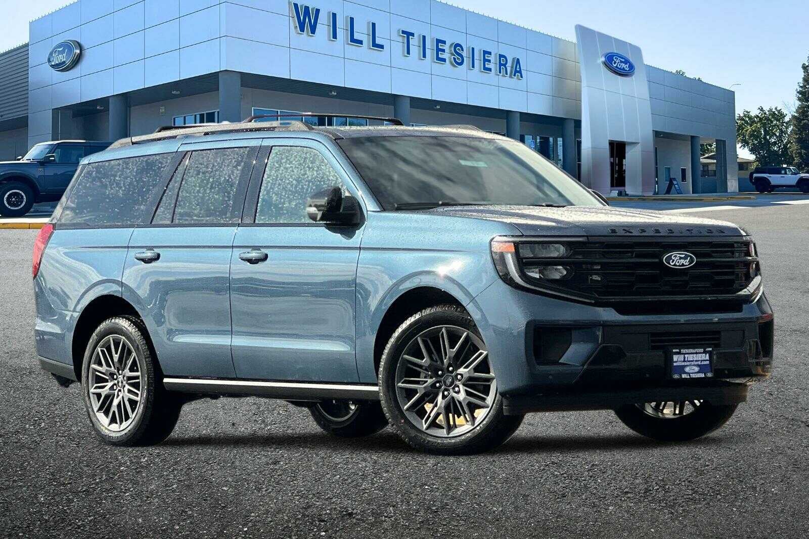 2027 Ford Expedition Platinum