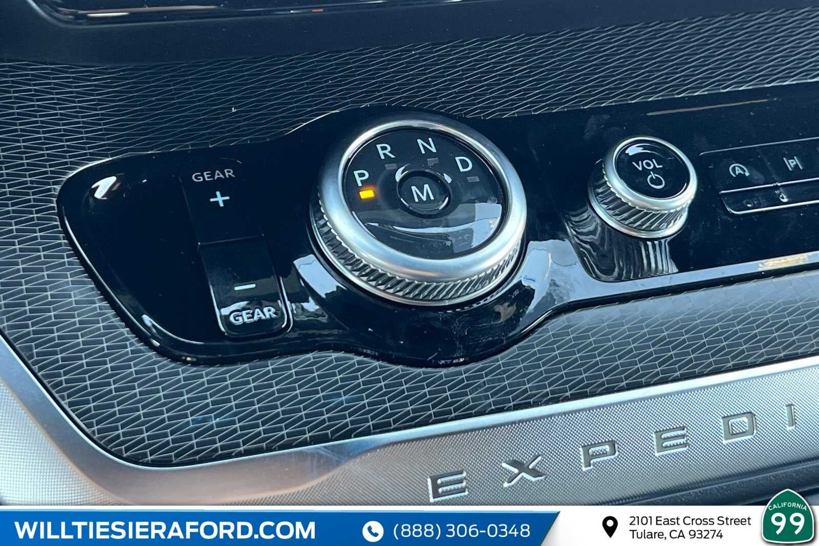 2027 Ford Expedition Platinum