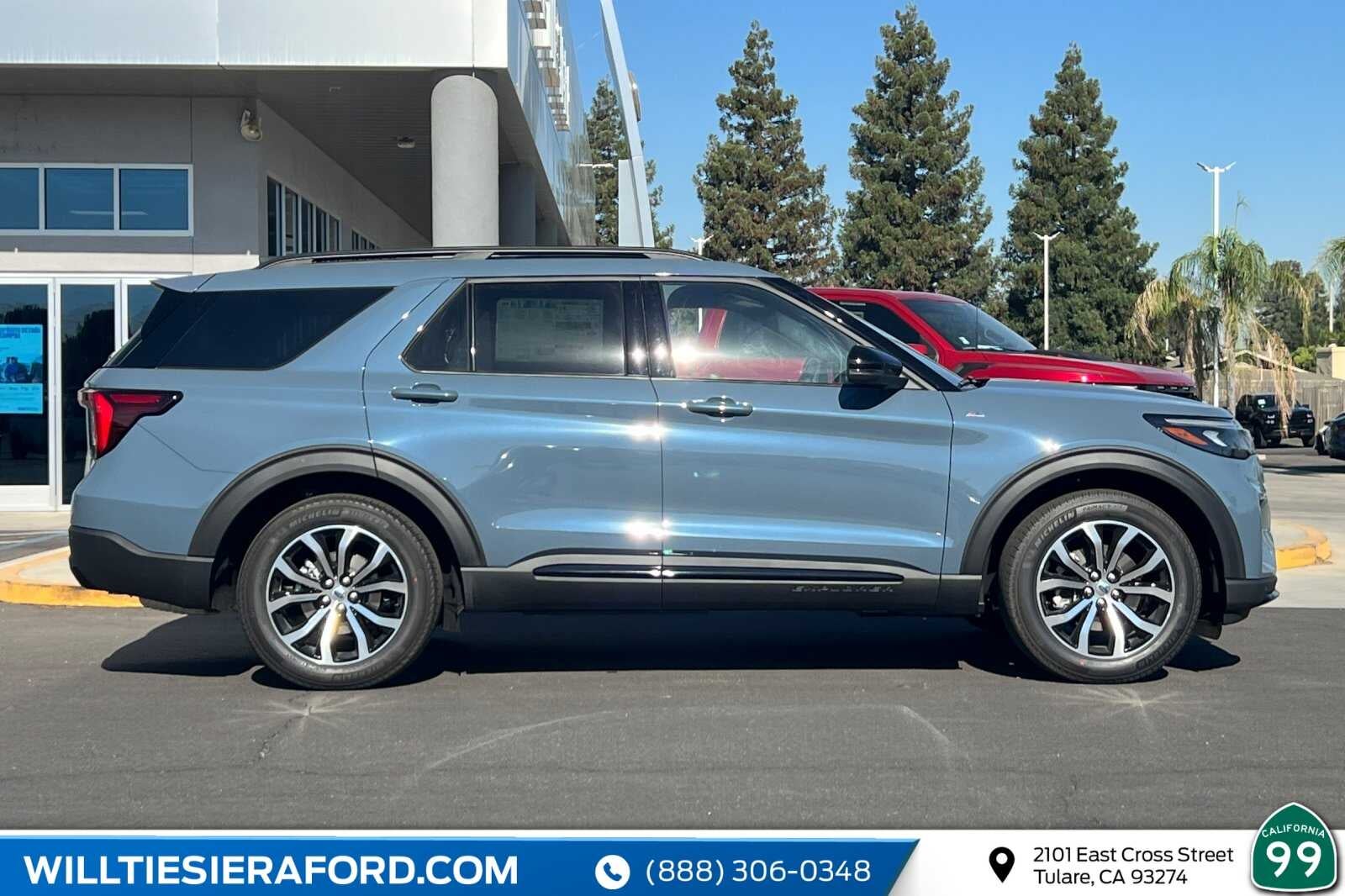 2026 Ford Explorer ST-Line