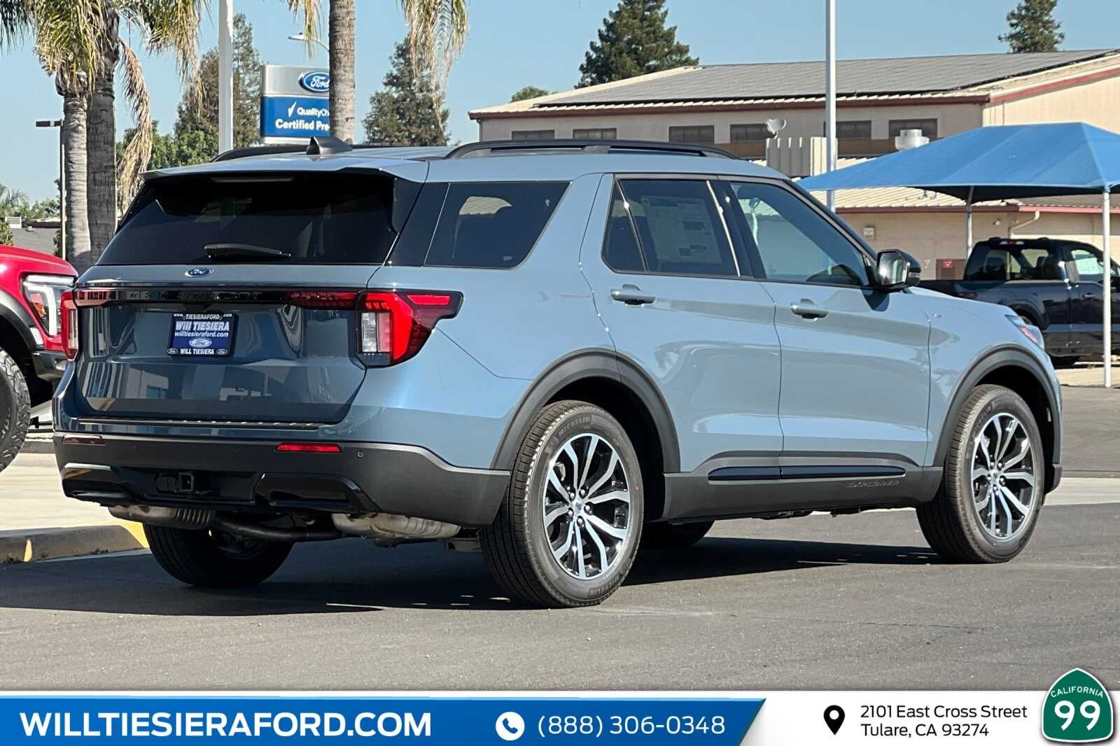 2026 Ford Explorer ST-Line