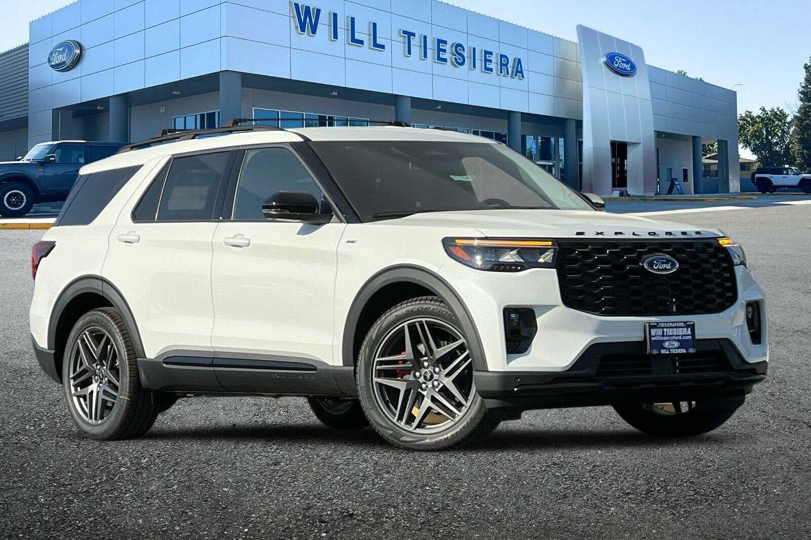 2026 Ford Explorer ST-Line