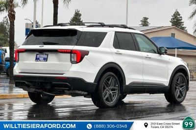 2025 Ford Explorer ST-Line
