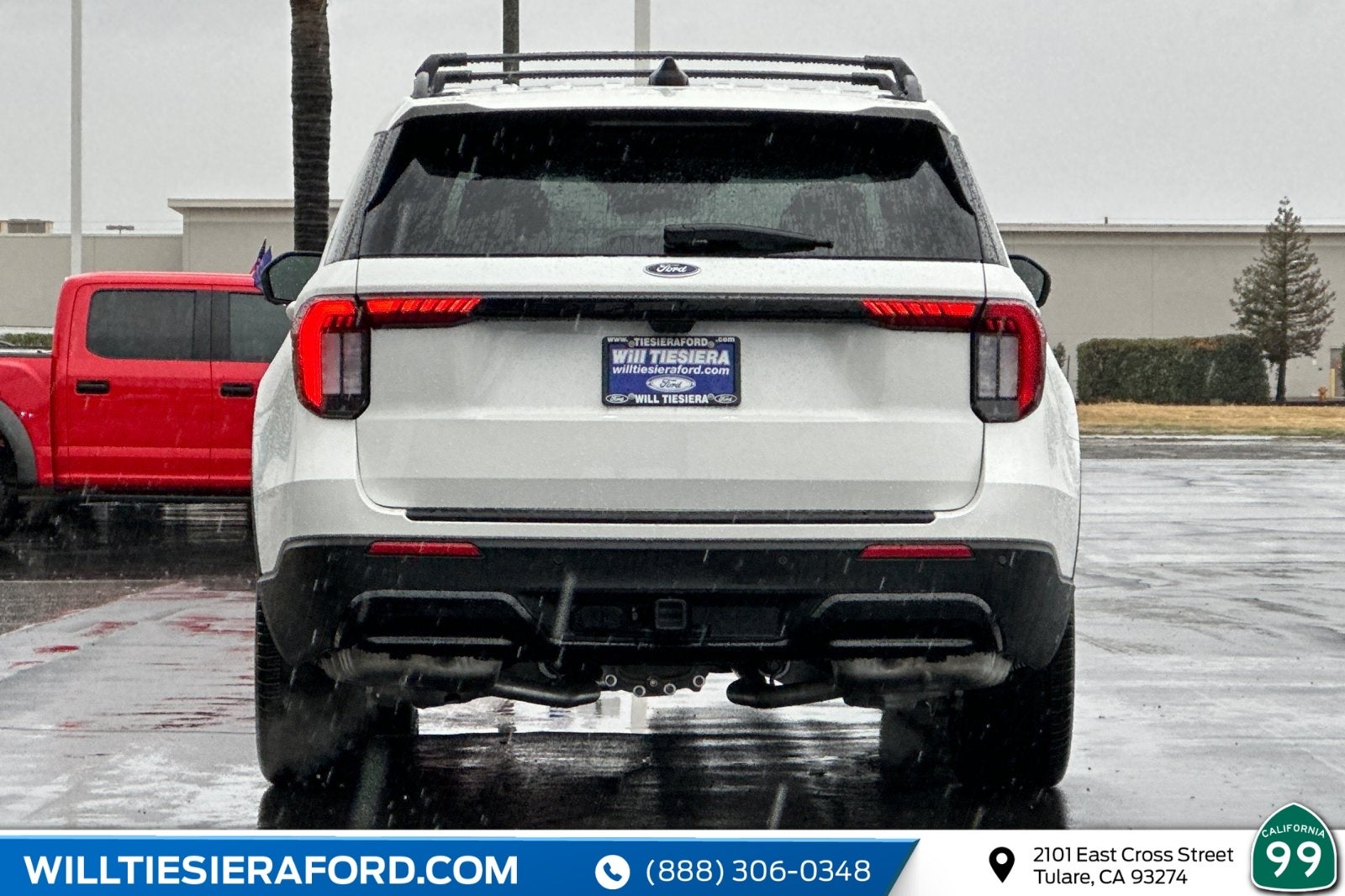 2025 Ford Explorer ST-Line