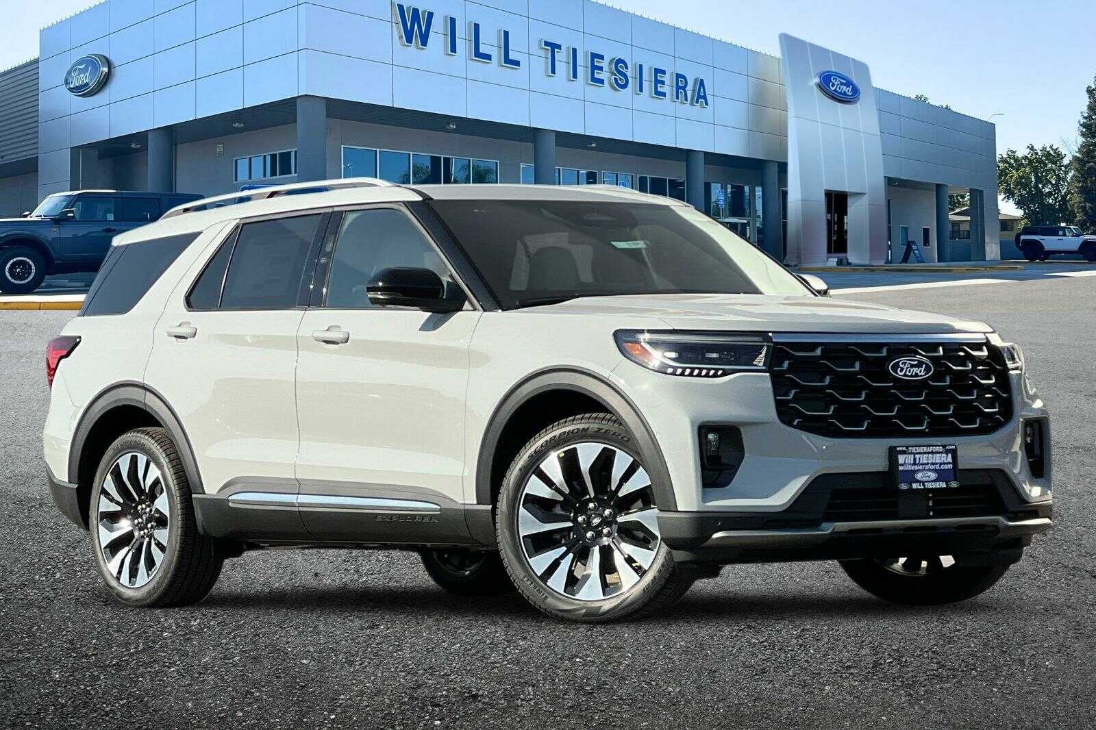 2027 Ford Explorer Platinum