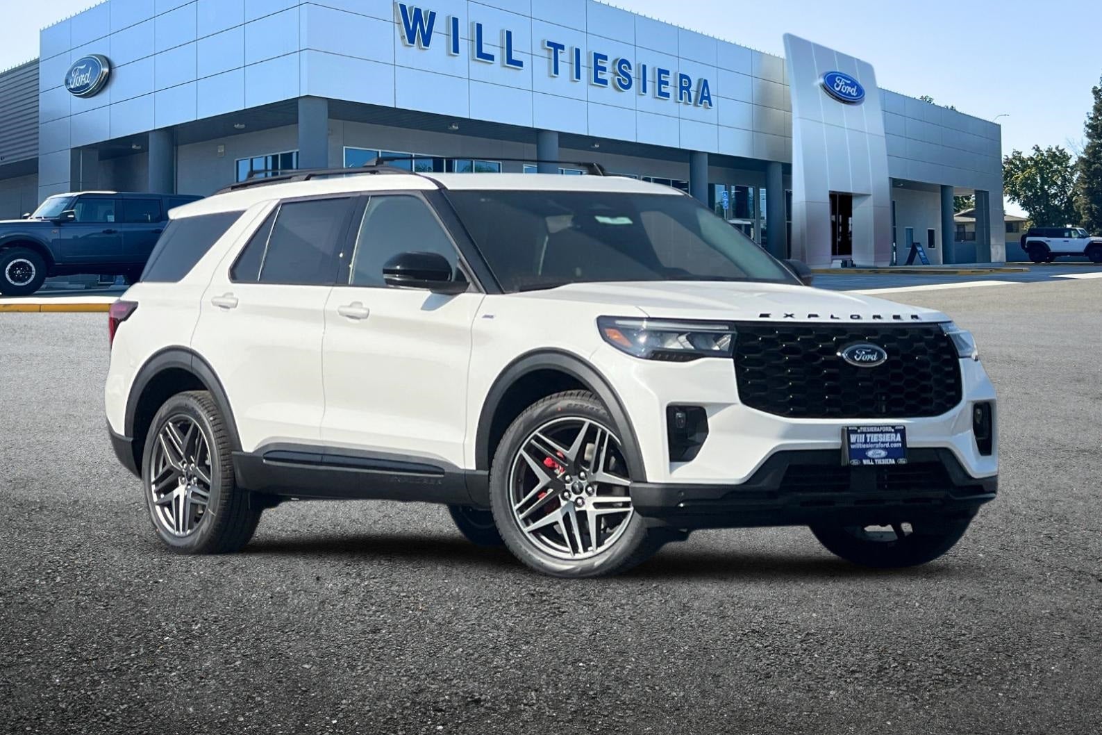 2026 Ford Explorer ST-Line