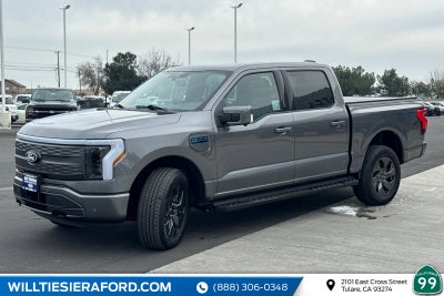 2025 Ford F-150 Lightning Lariat