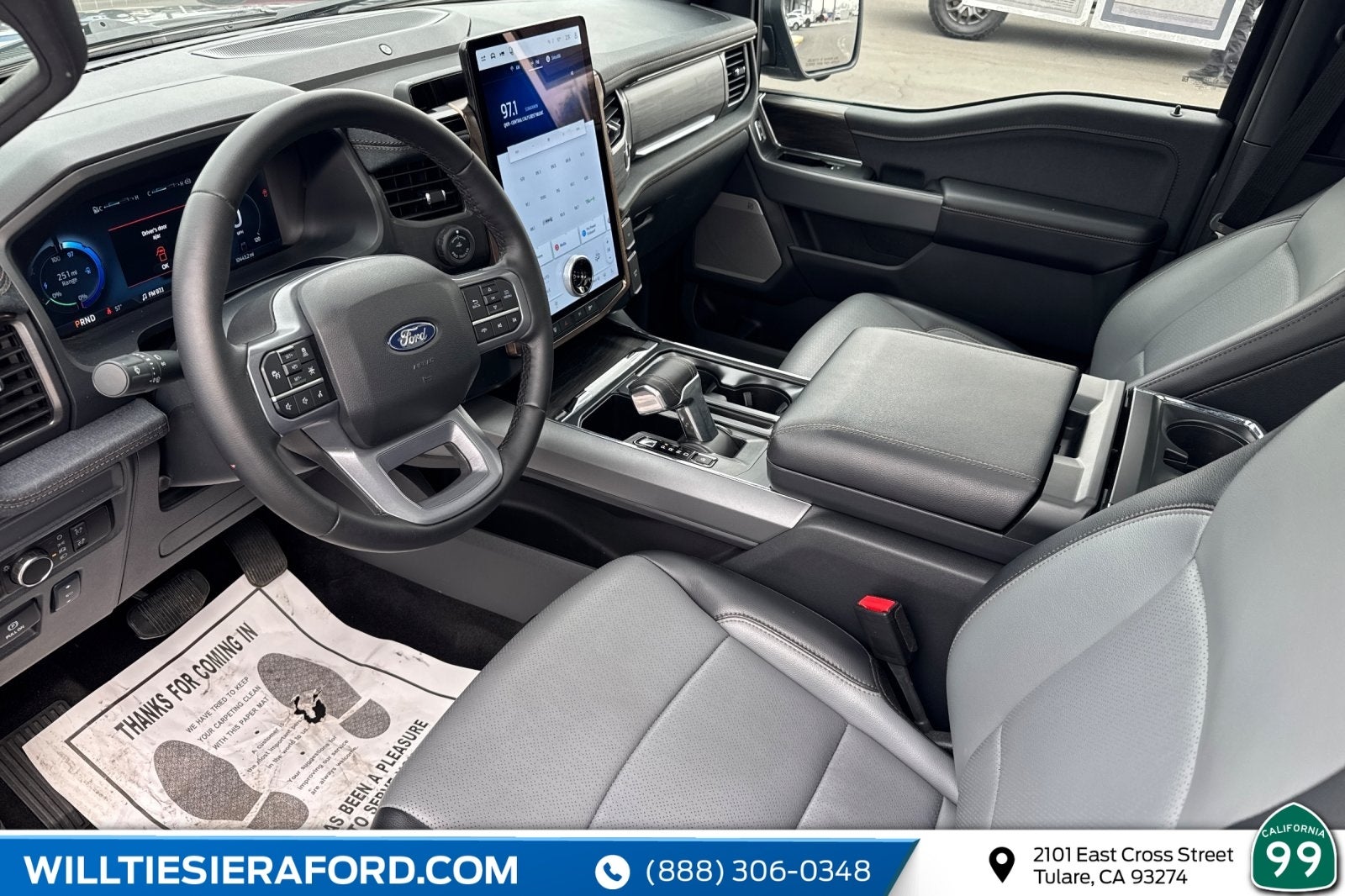 2025 Ford F-150 Lightning Lariat