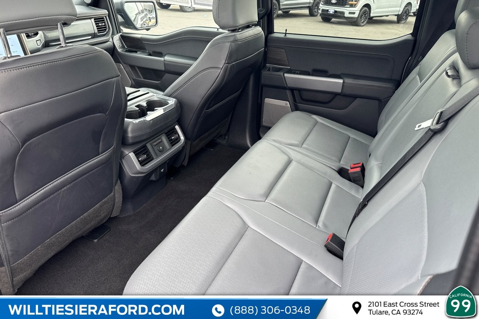 2025 Ford F-150 Lightning Lariat