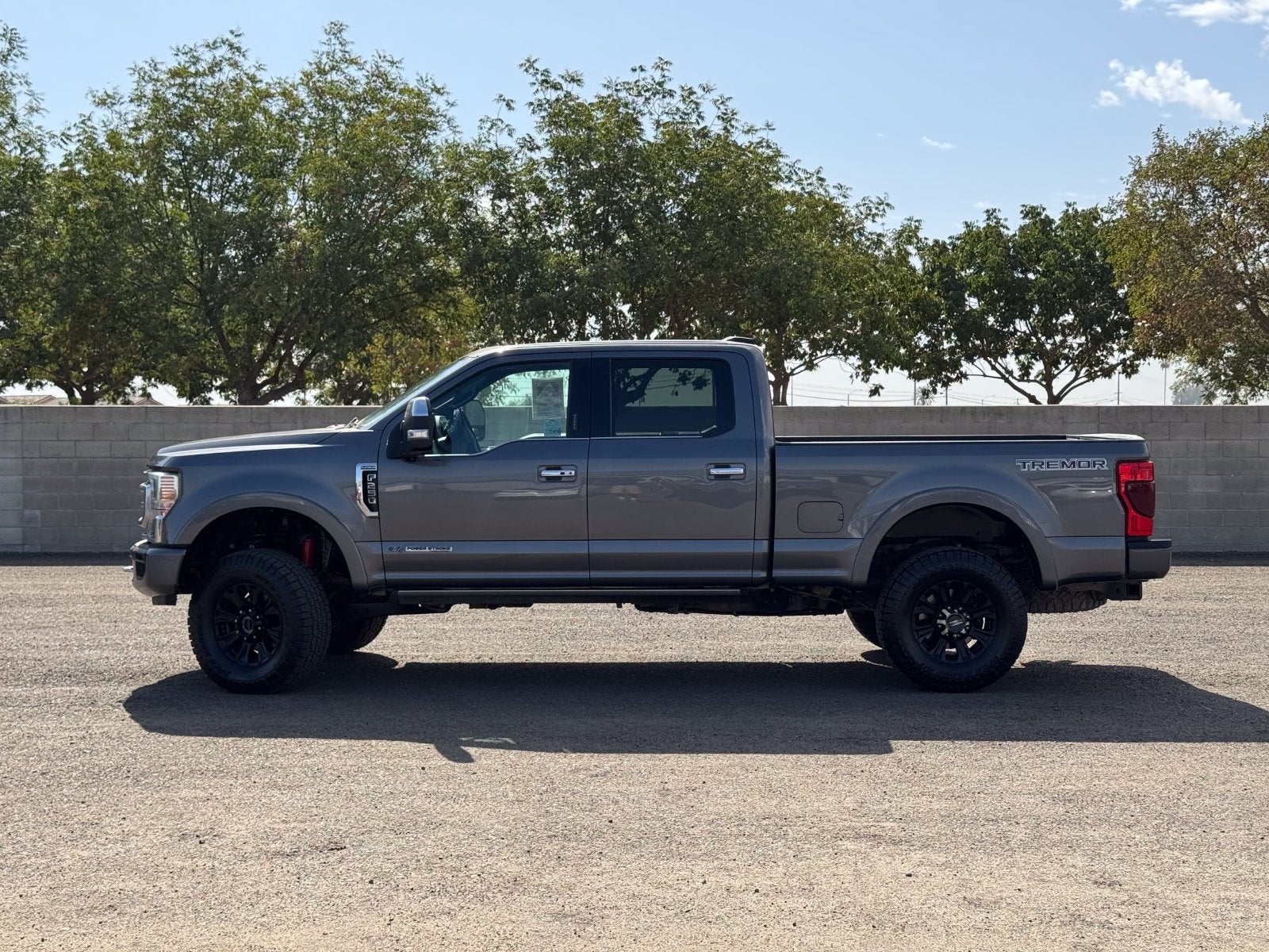 2022 Ford F-250SD Platinum