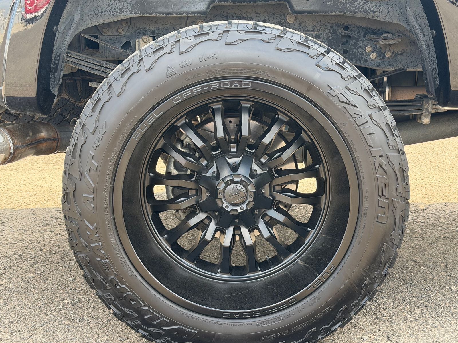 2022 Ford F-350SD Lariat TREMOR W/BLACK PKG