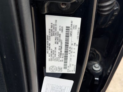 2022 Ford F-350SD Lariat TREMOR W/BLACK PKG