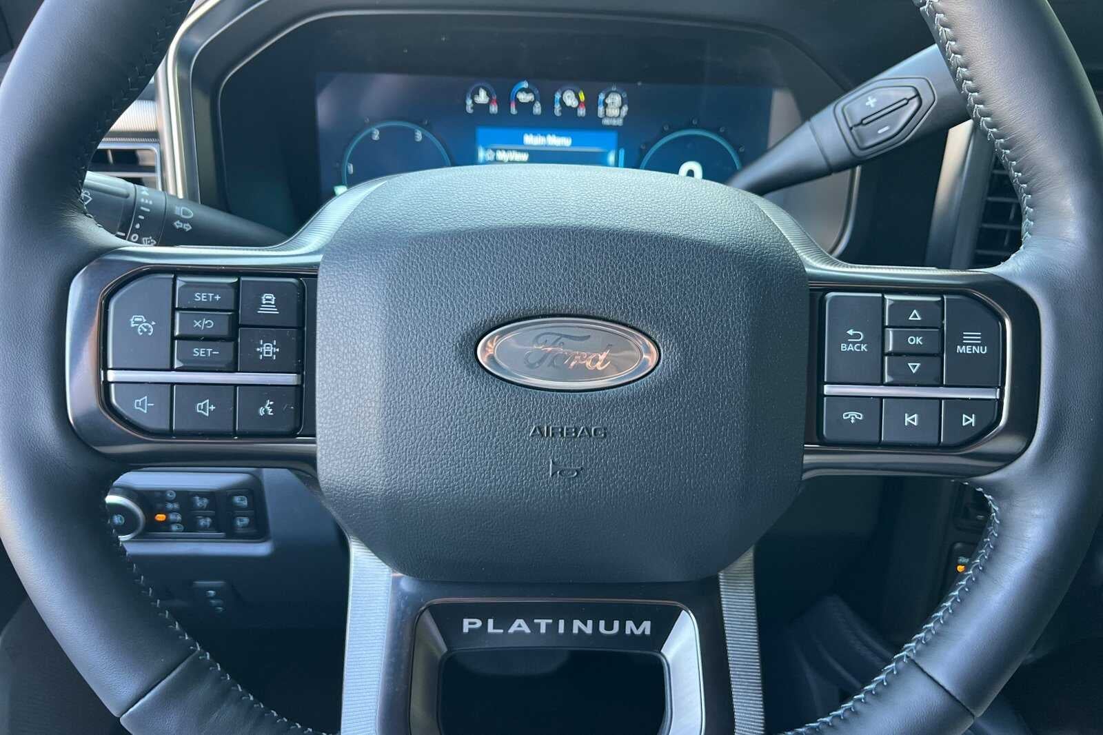 2026 Ford F-350SD Platinum DRW