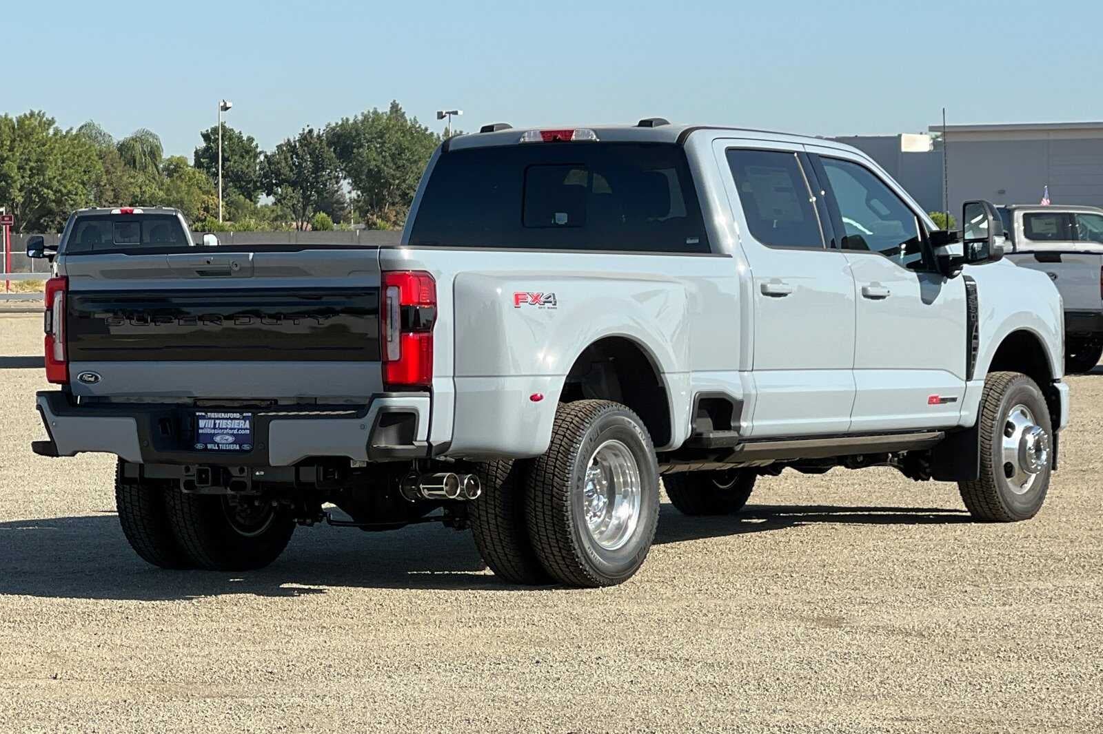 2026 Ford F-350SD Platinum DRW