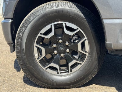 2023 Ford F-150 Lightning XLT