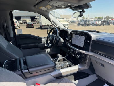 2023 Ford F-150 Lightning XLT