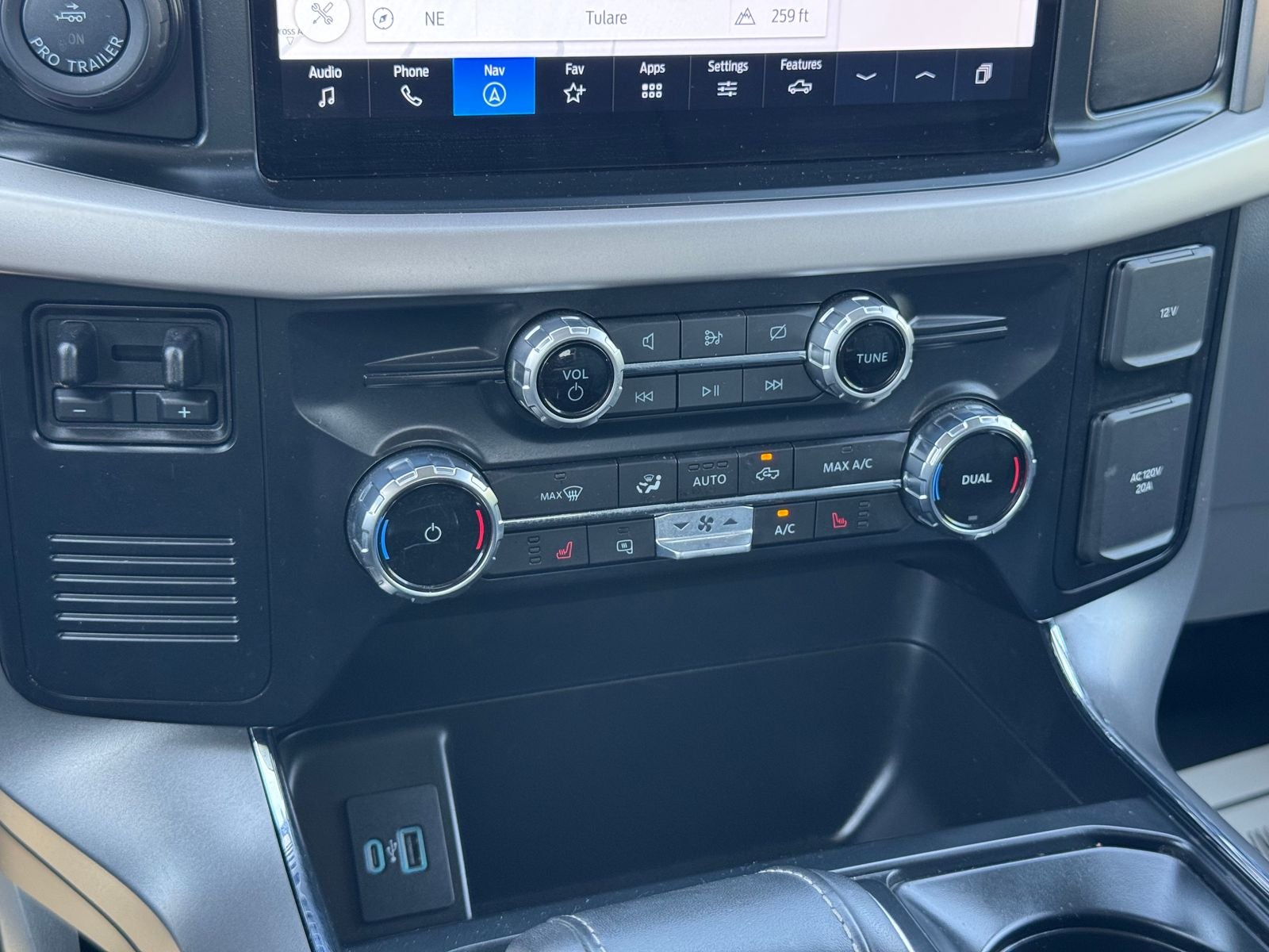 2023 Ford F-150 Lightning Pro
