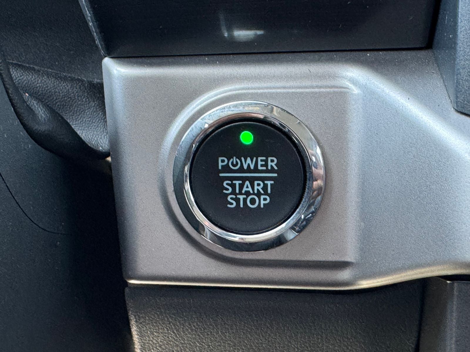 2023 Ford F-150 Lightning Pro