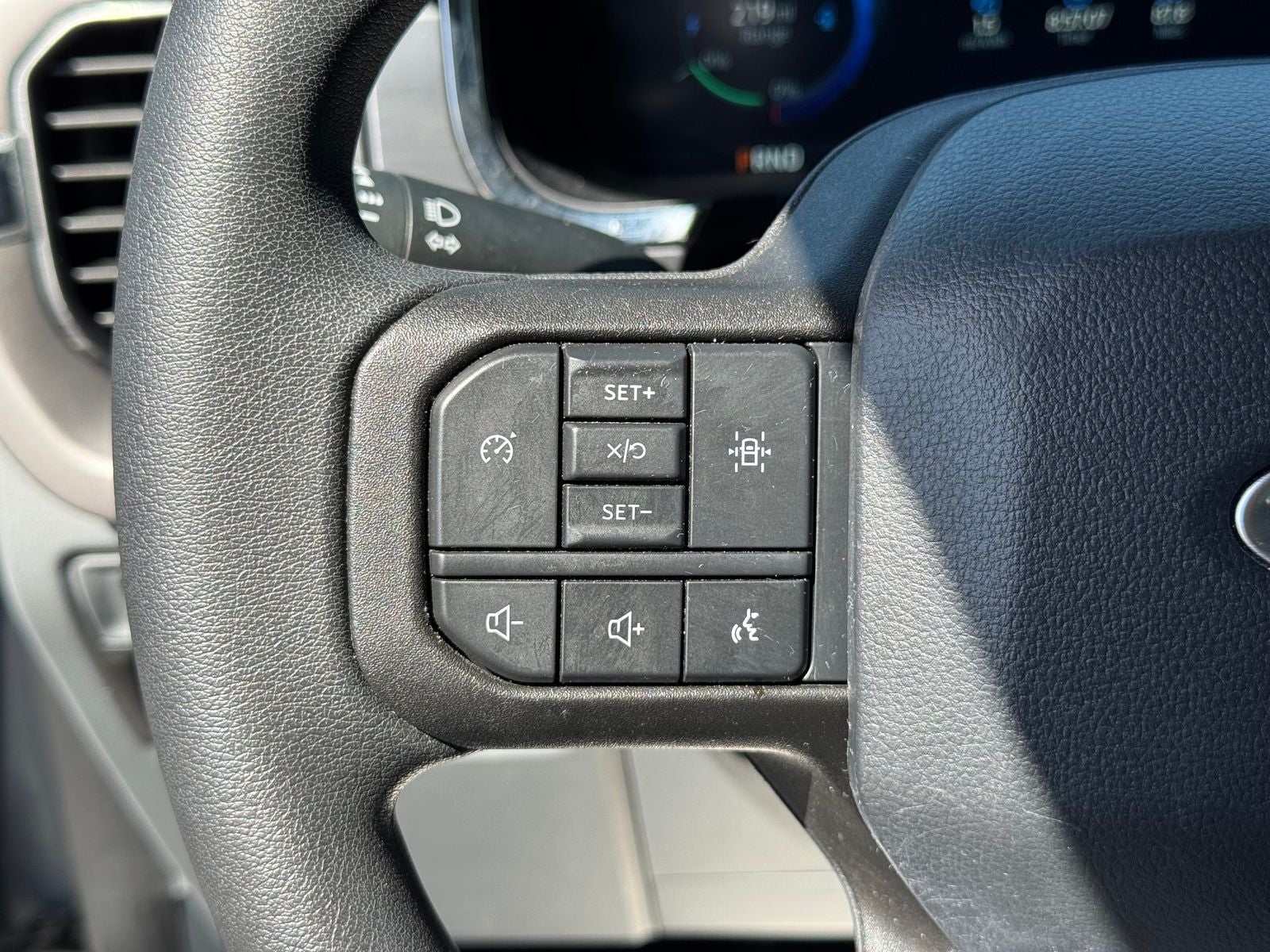 2023 Ford F-150 Lightning Pro