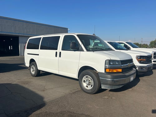 2019 Chevrolet Express 3500 LT Passenger