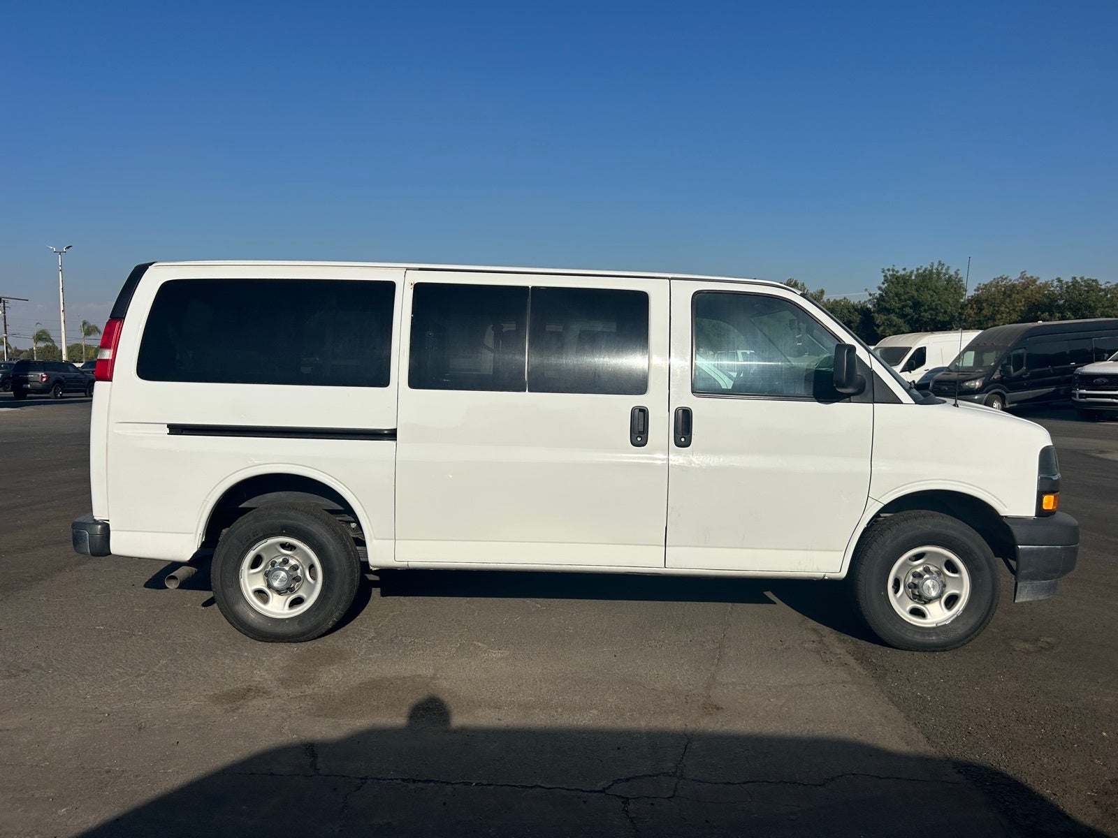 2019 Chevrolet Express 3500 LT Passenger