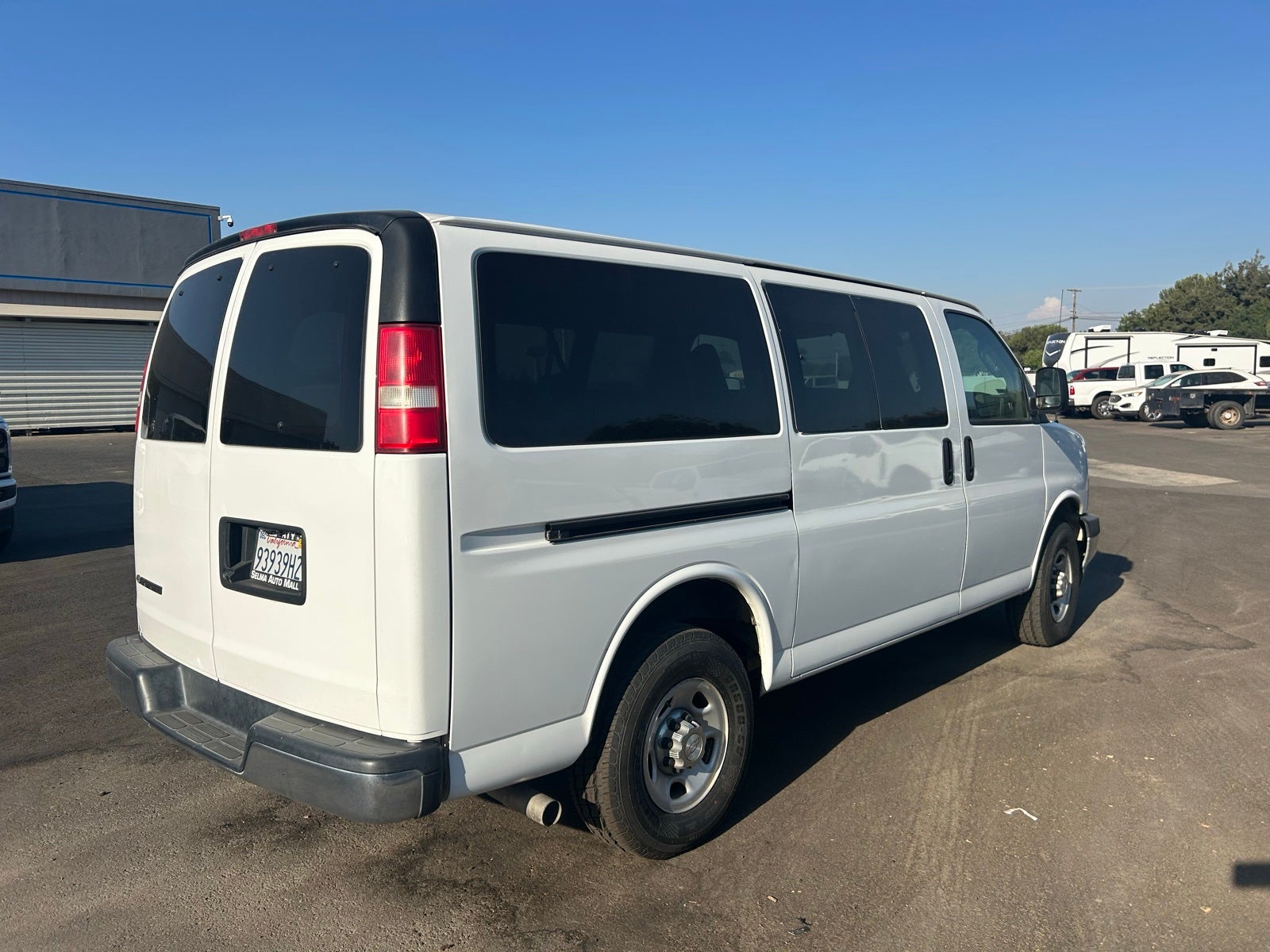 2019 Chevrolet Express 3500 LT Passenger