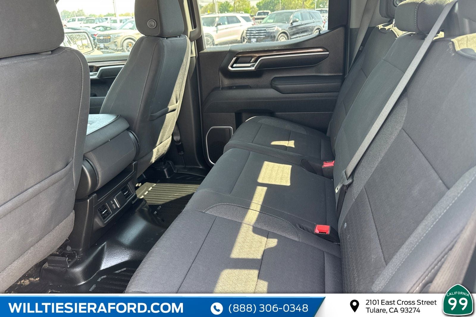 2025 Chevrolet Silverado 1500 LT LT1