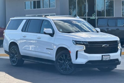 2023 Chevrolet Suburban RST