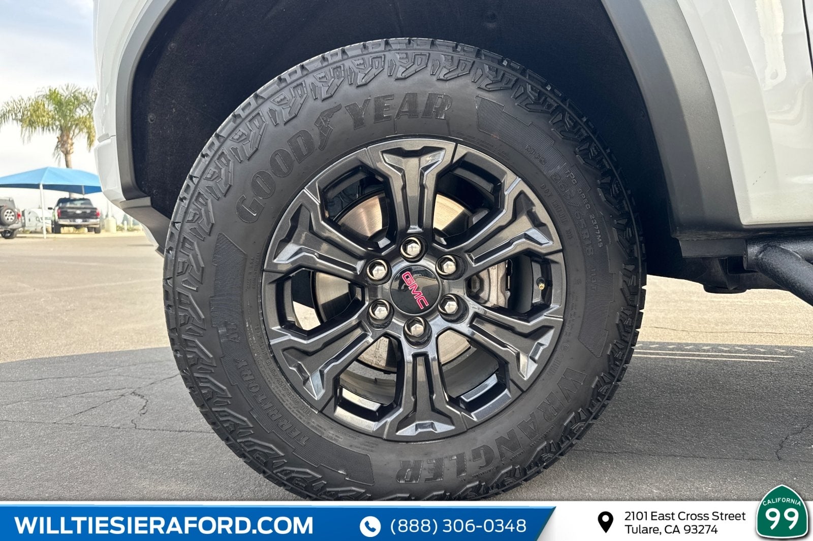 2025 GMC Canyon Elevation