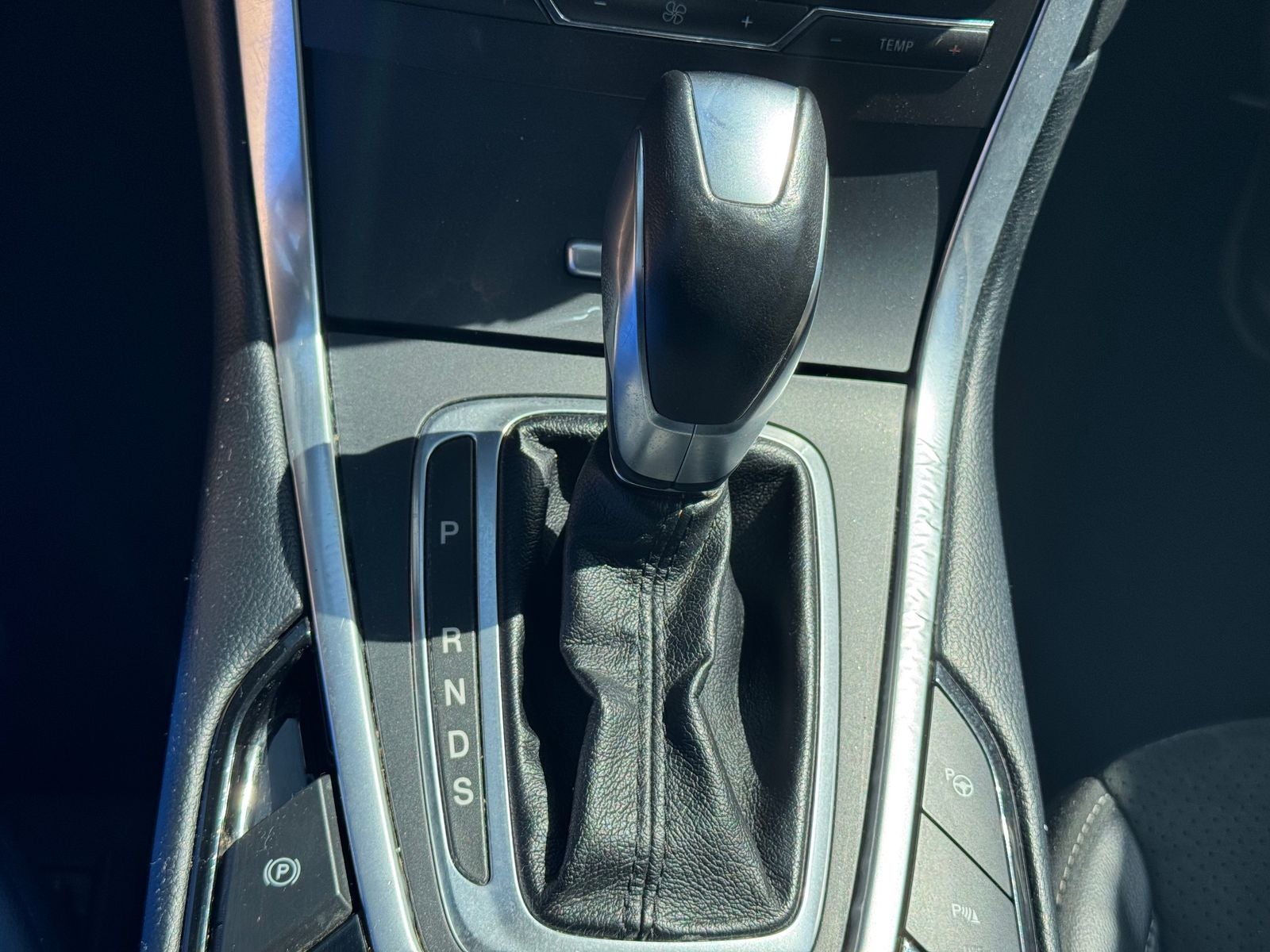 2017 Ford Edge Sport
