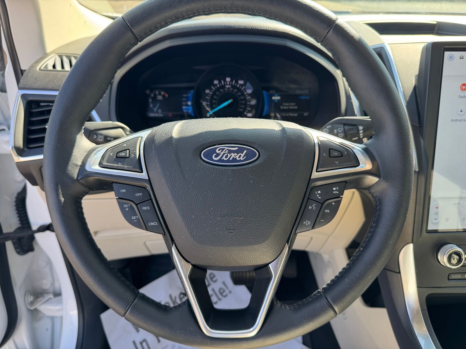 2023 Ford Edge Titanium