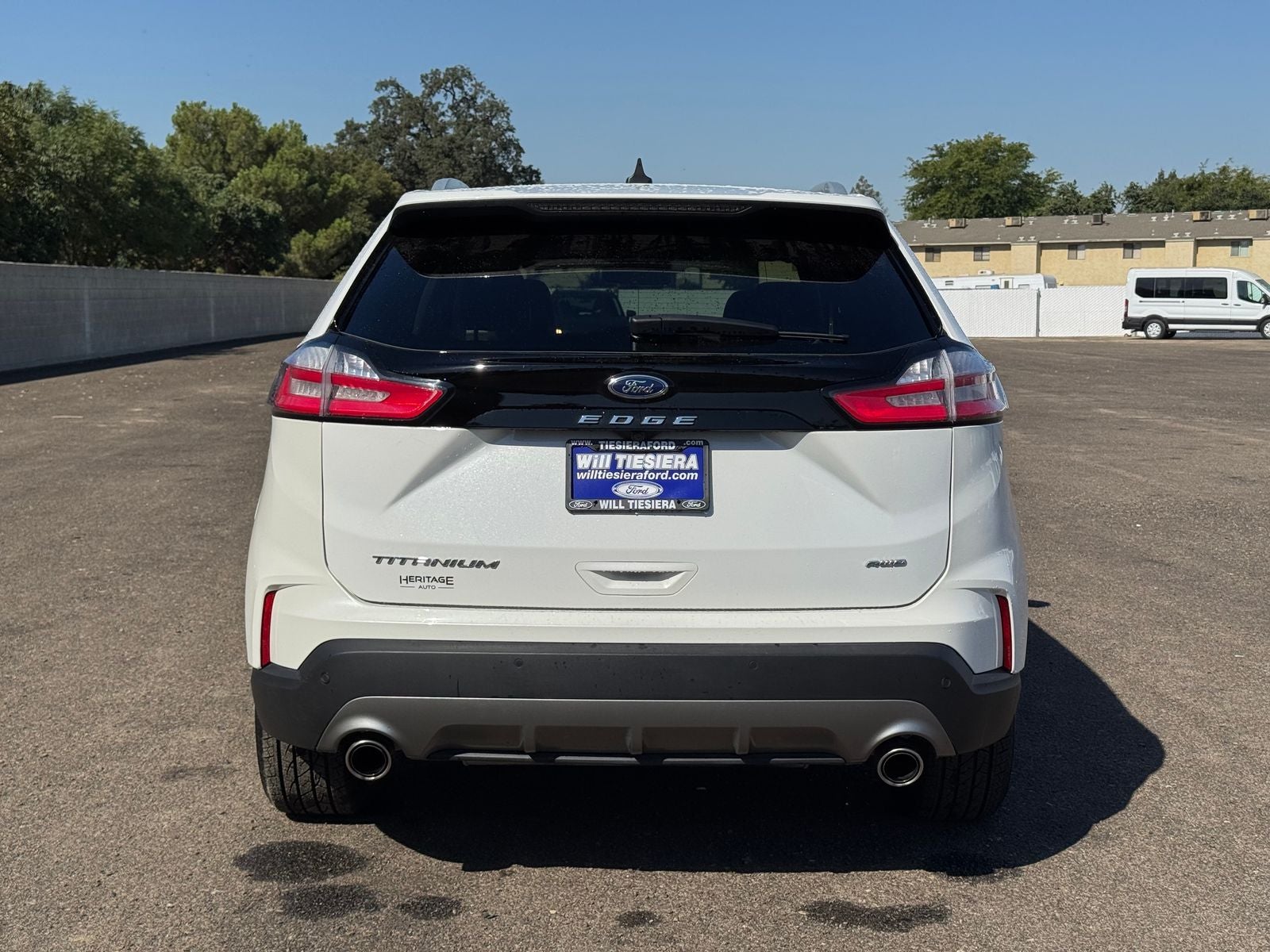 2023 Ford Edge Titanium