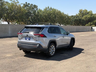2020 Toyota RAV4 XLE Premium