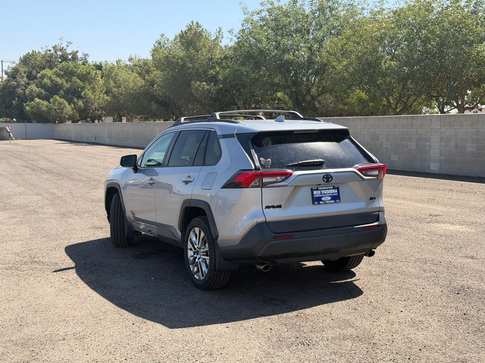 2020 Toyota RAV4 XLE Premium