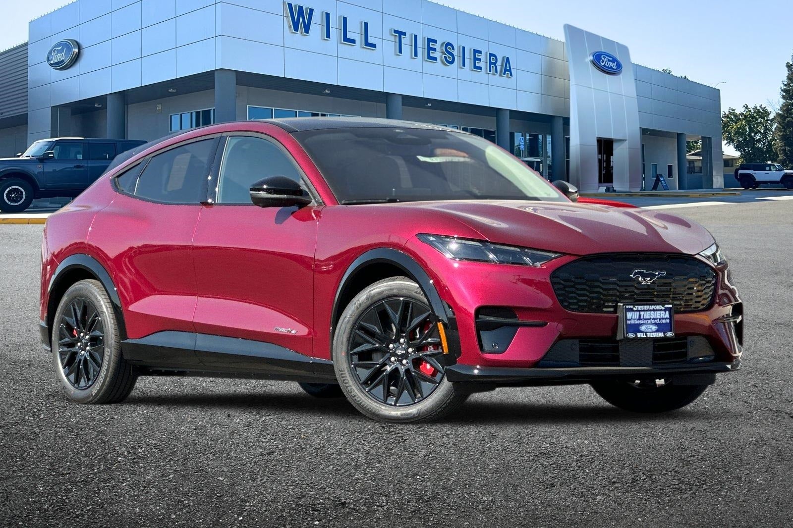 2025 Ford Mustang Mach-E Premium