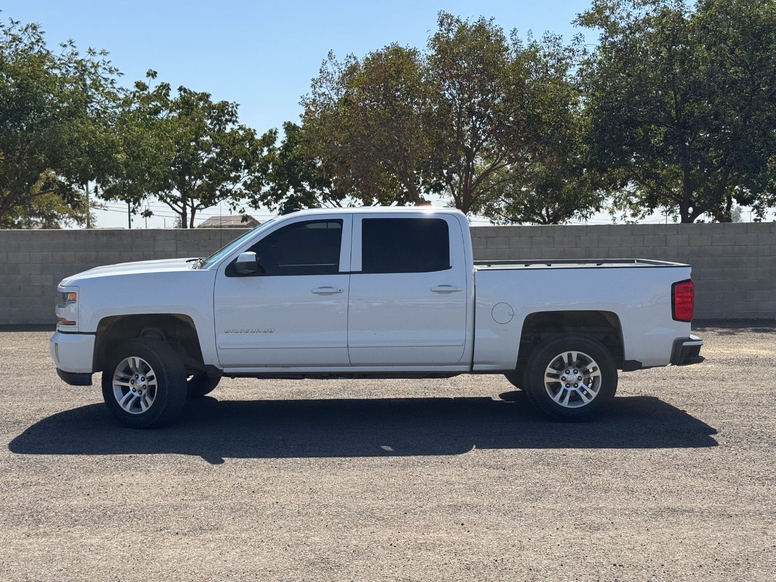 2017 Chevrolet Silverado 1500 LT LT2