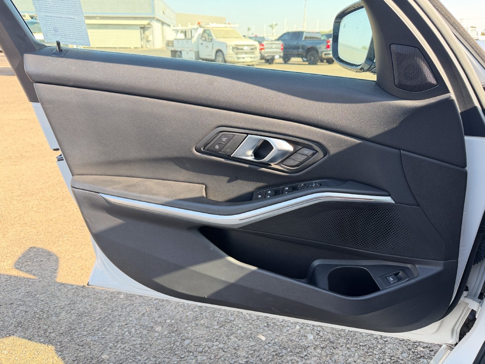 2024 BMW 3 Series 330i