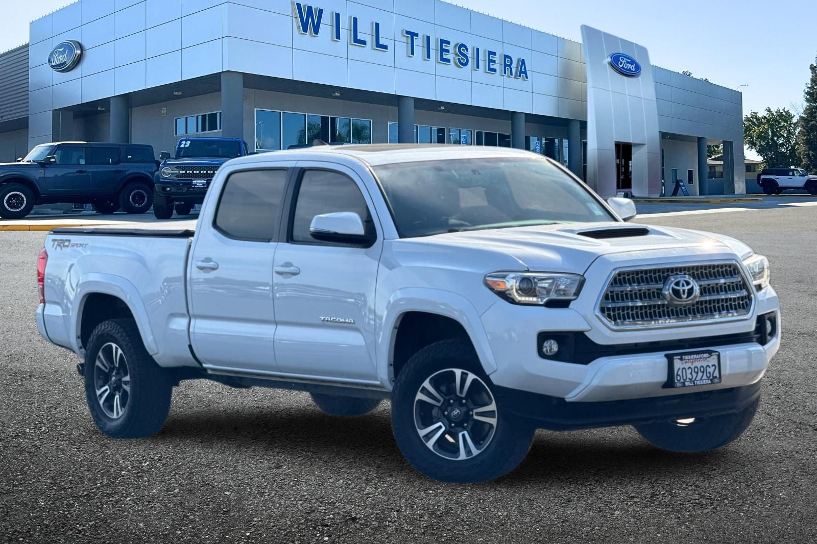 2017 Toyota Tacoma TRD Sport