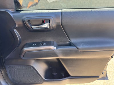 2021 Toyota Tacoma TRD Off-Road V6