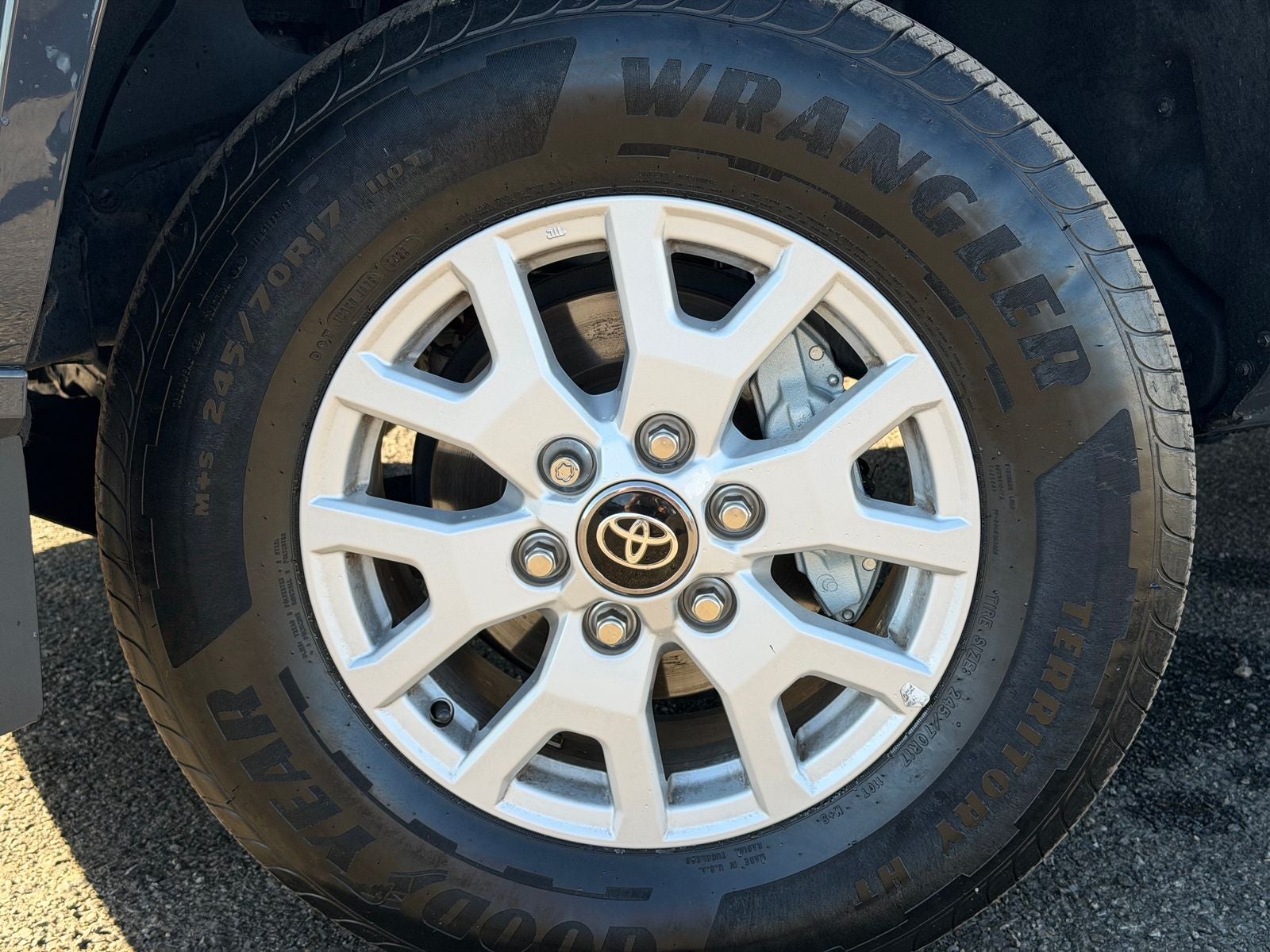 2025 Toyota Tacoma SR