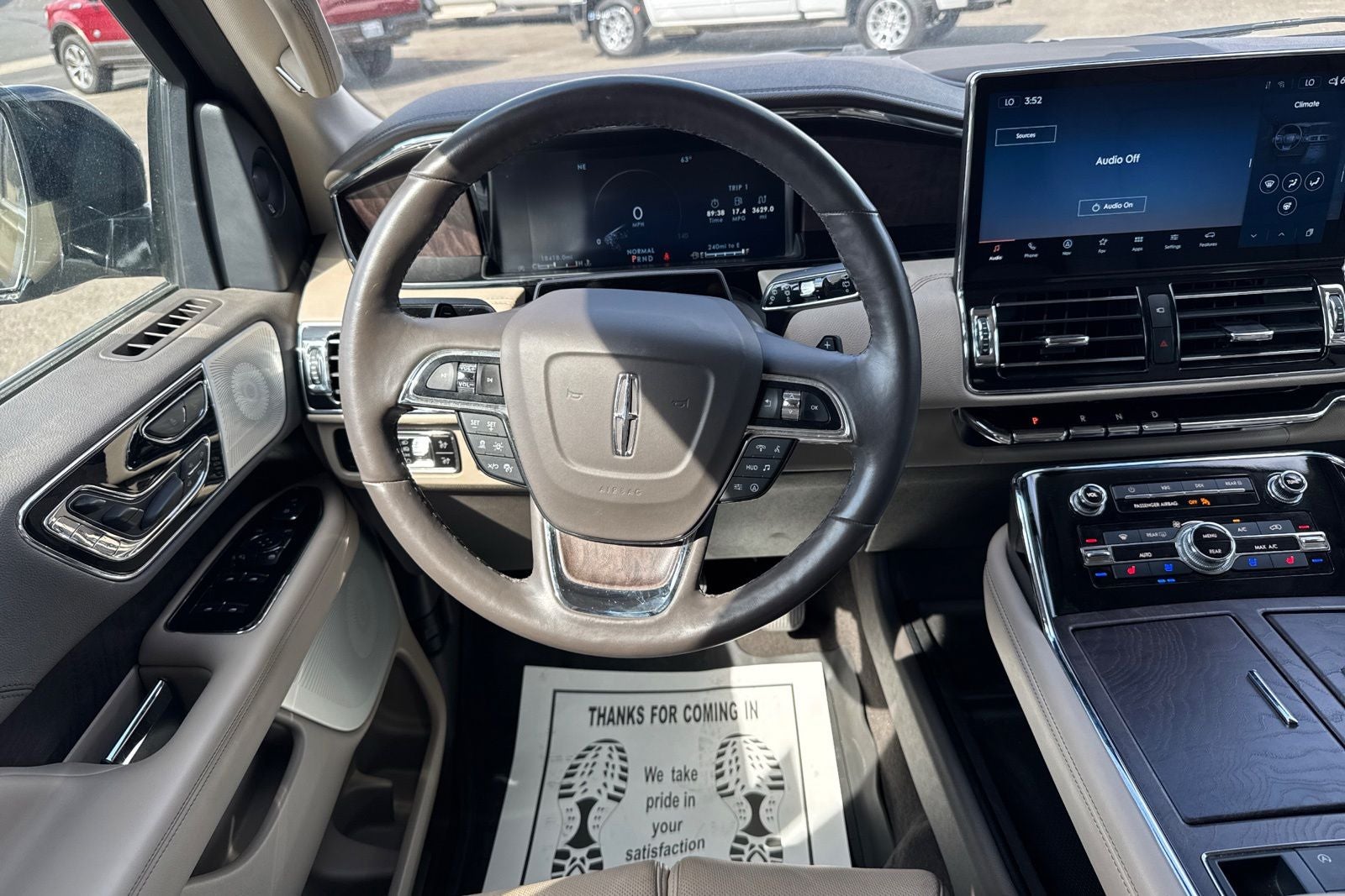 2024 Lincoln Navigator Reserve - Photo 19