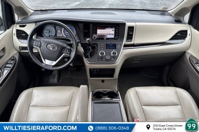 2020 Toyota Sienna XLE 8 Passenger