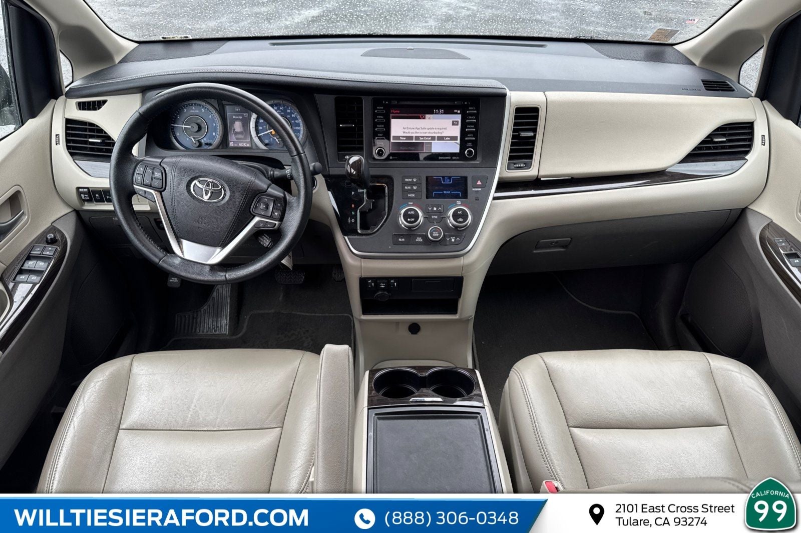 2020 Toyota Sienna XLE 8 Passenger