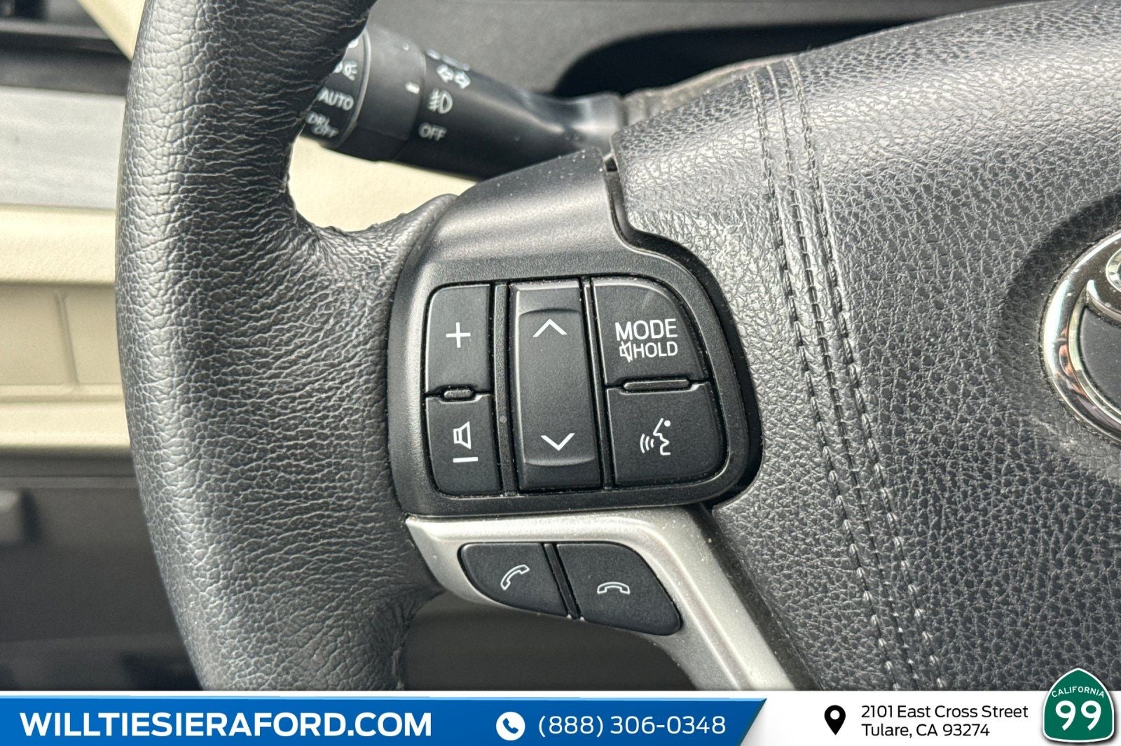2020 Toyota Sienna XLE 8 Passenger