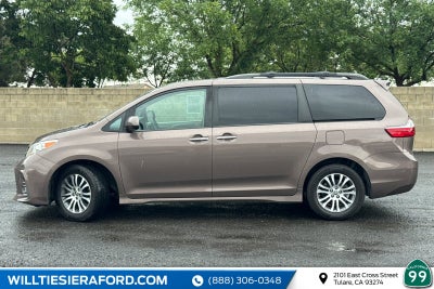 2020 Toyota Sienna XLE 8 Passenger
