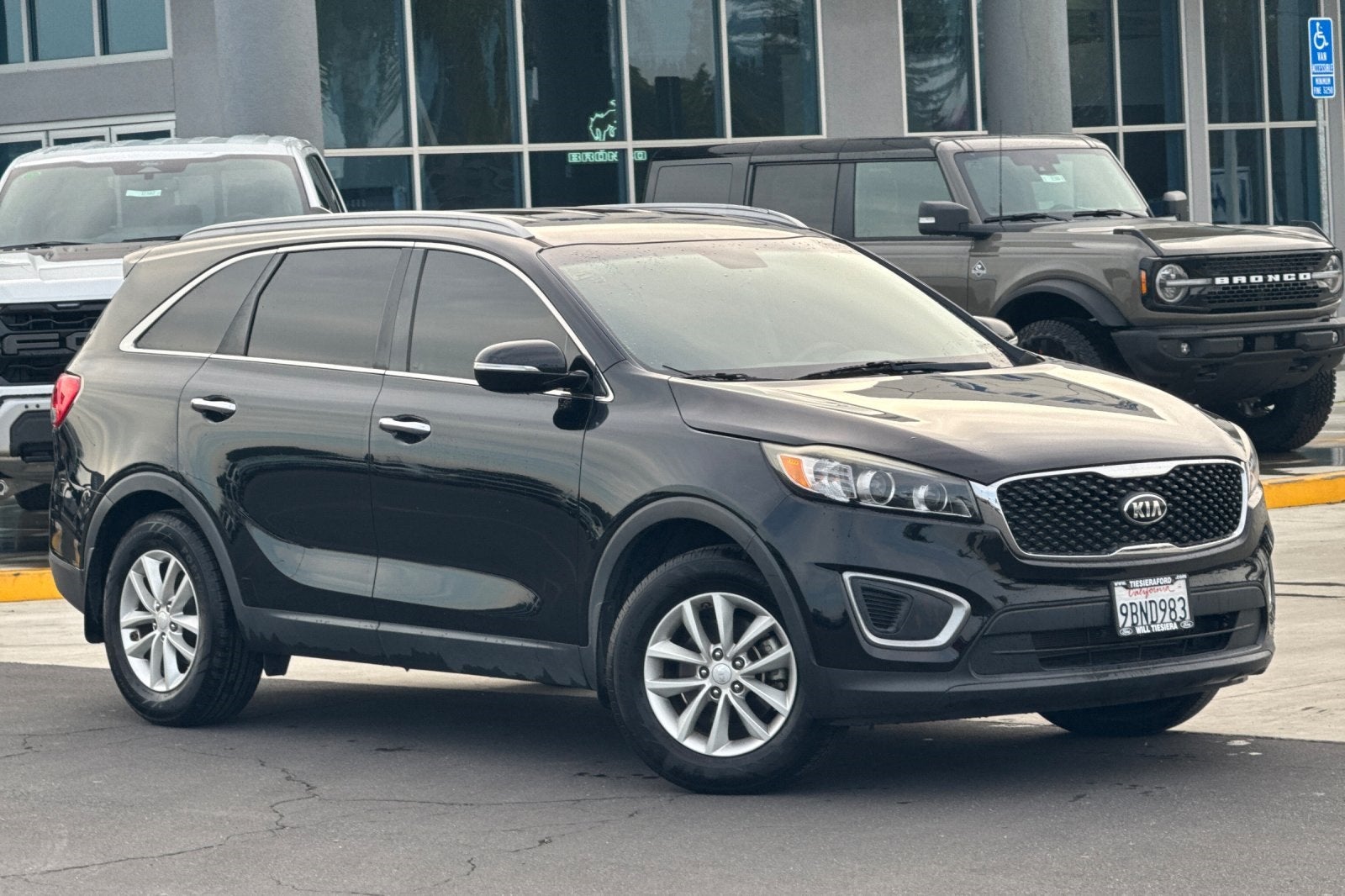 2017 Kia Sorento LX