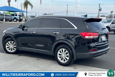 2017 Kia Sorento LX