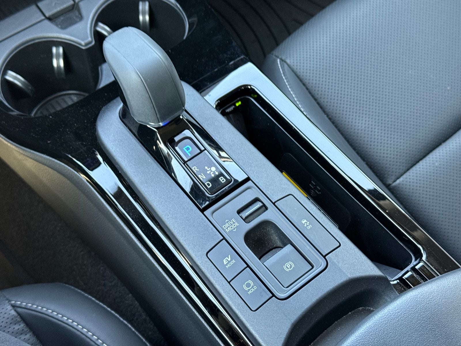 2024 Toyota Prius XLE