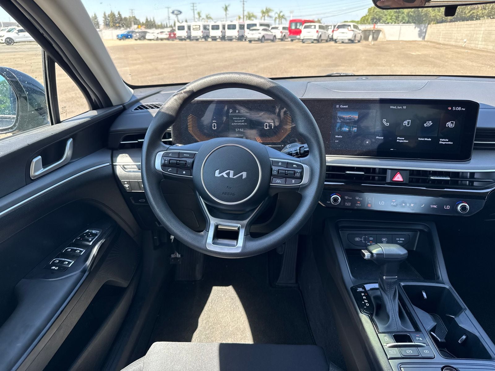 2025 Kia K5 LXS